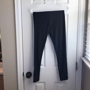 Lularoe Noir OS leggings NEW